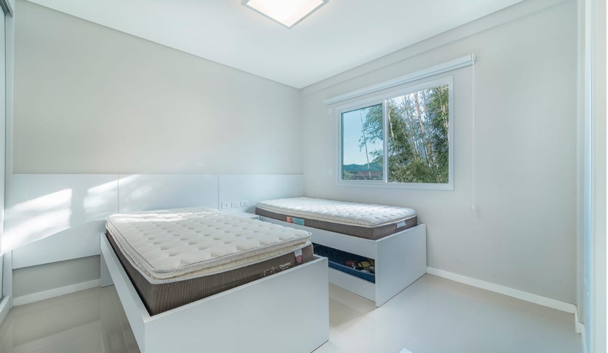 WhatsApp Image 2026-02-06 at 17.10.12