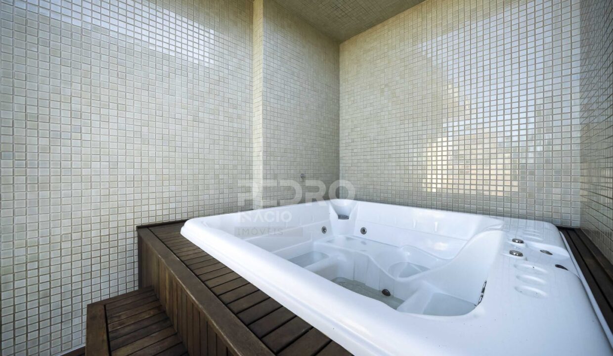 WhatsApp Image 2026-02-10 at 18.03.55